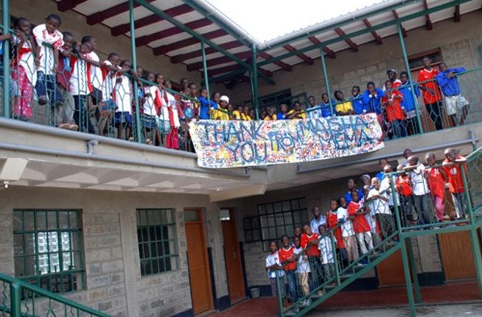 Elever hos Maisha Mema