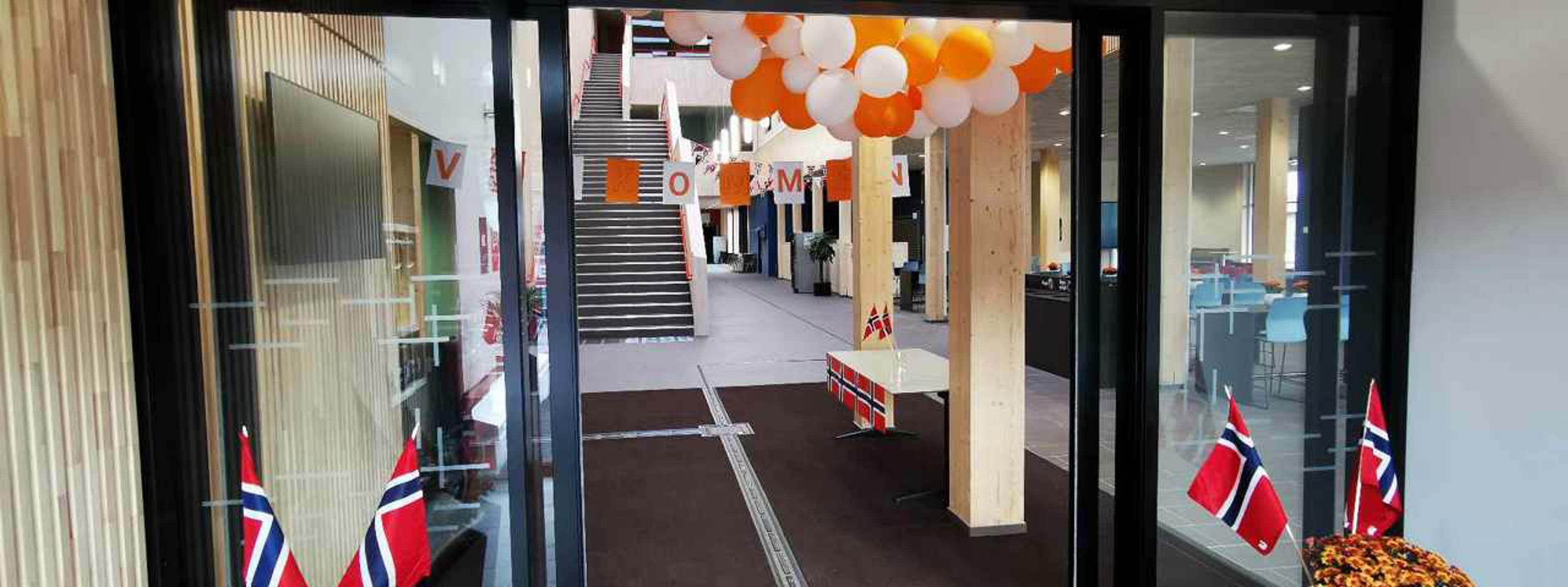 Hovedinngang A Askøy vgs